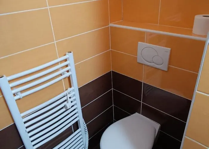 Kamzík Apartamento *